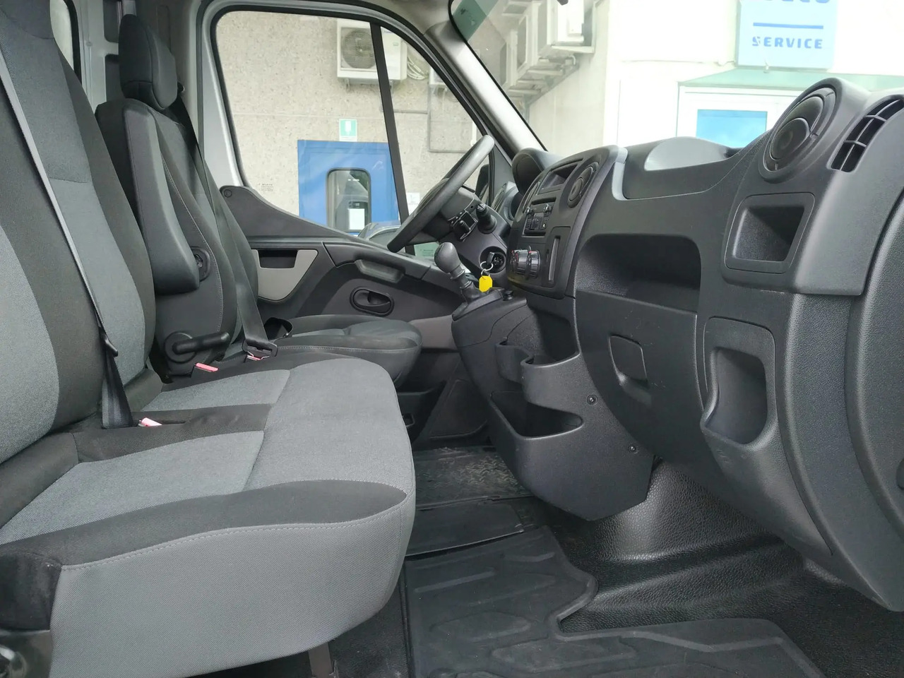 RENAULT MASTER L3XL T35 - Tarbesõiduk: pilt 4 RENAULT MASTER L3XL T35 - Tarbesõiduk: pilt 4