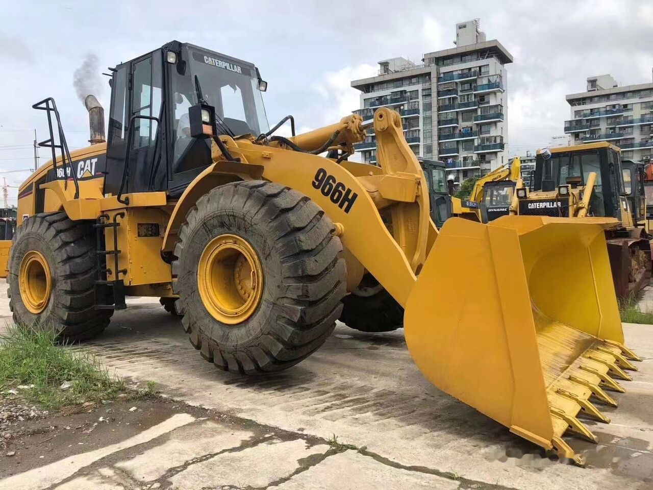 Caterpillar 966H - Rataslaadur: pilt 3 Caterpillar 966H - Rataslaadur: pilt 3