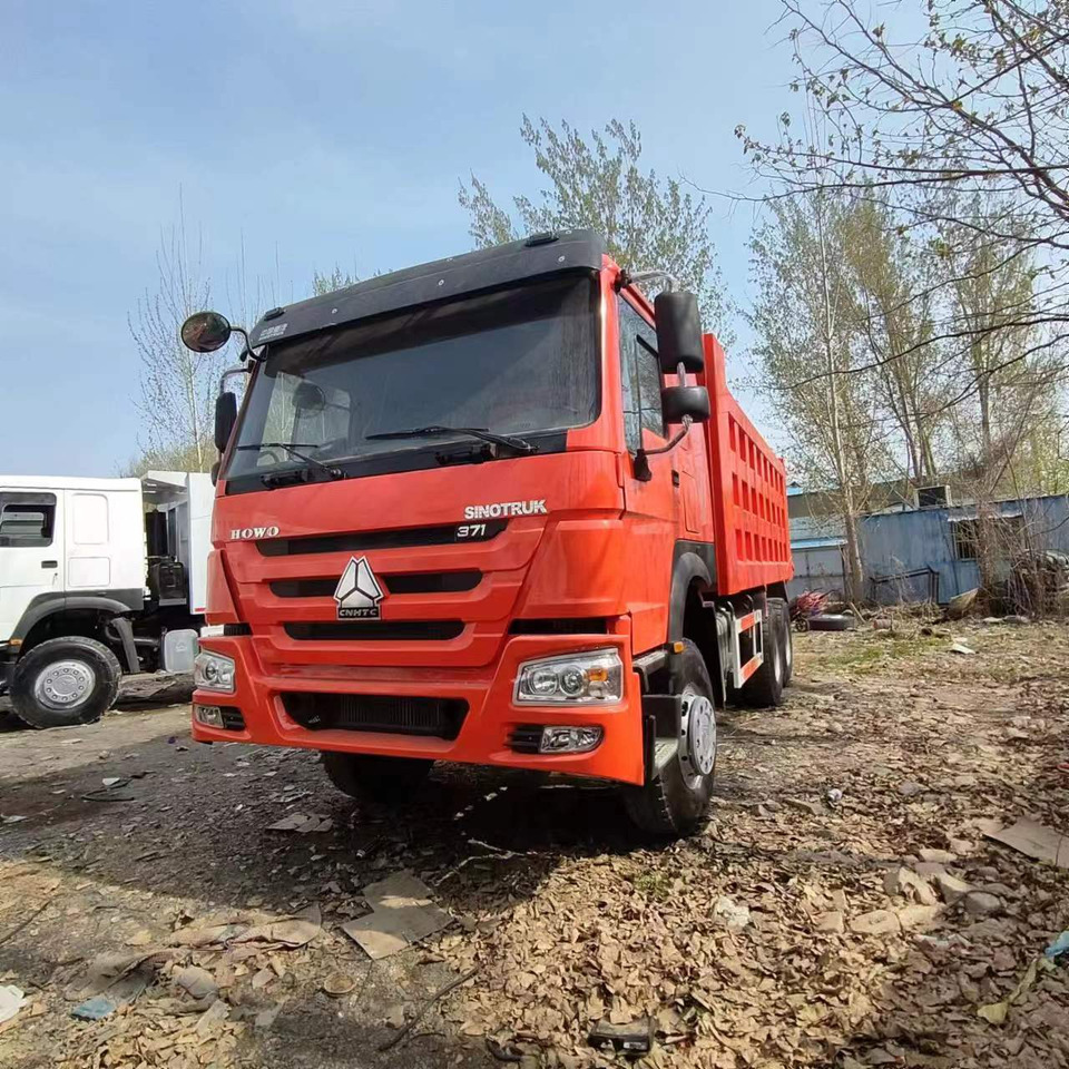 HOWO 371 6X4 - Kallurauto: pilt 3 HOWO 371 6X4 - Kallurauto: pilt 3