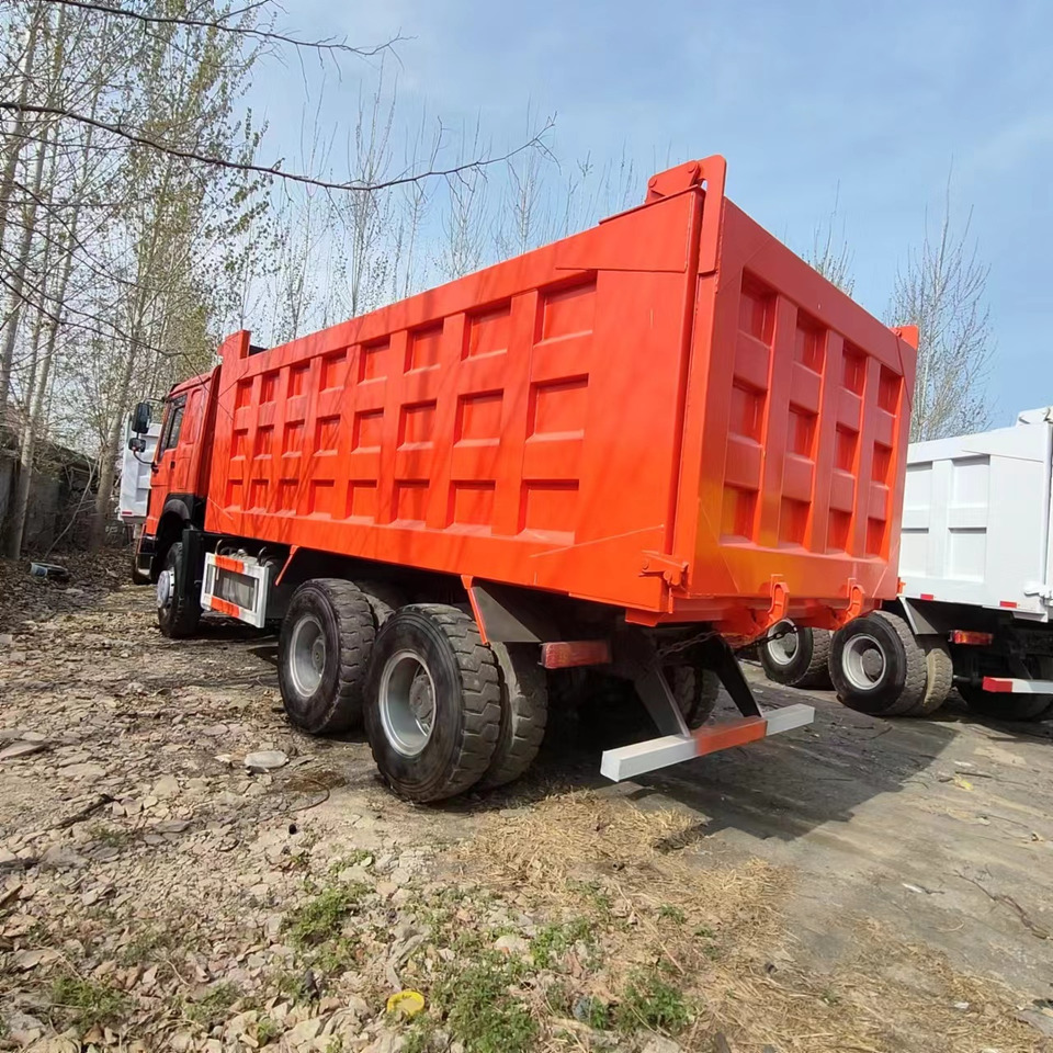 HOWO 371 6X4 - Kallurauto: pilt 2 HOWO 371 6X4 - Kallurauto: pilt 2