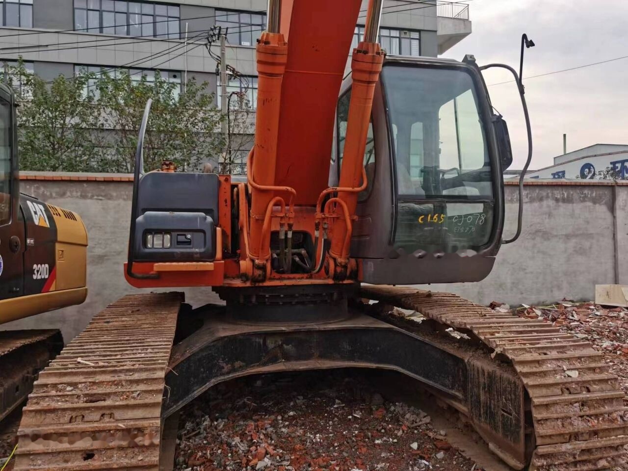 Hitachi ZX270 - Lintekskavaator: pilt 4 Hitachi ZX270 - Lintekskavaator: pilt 4