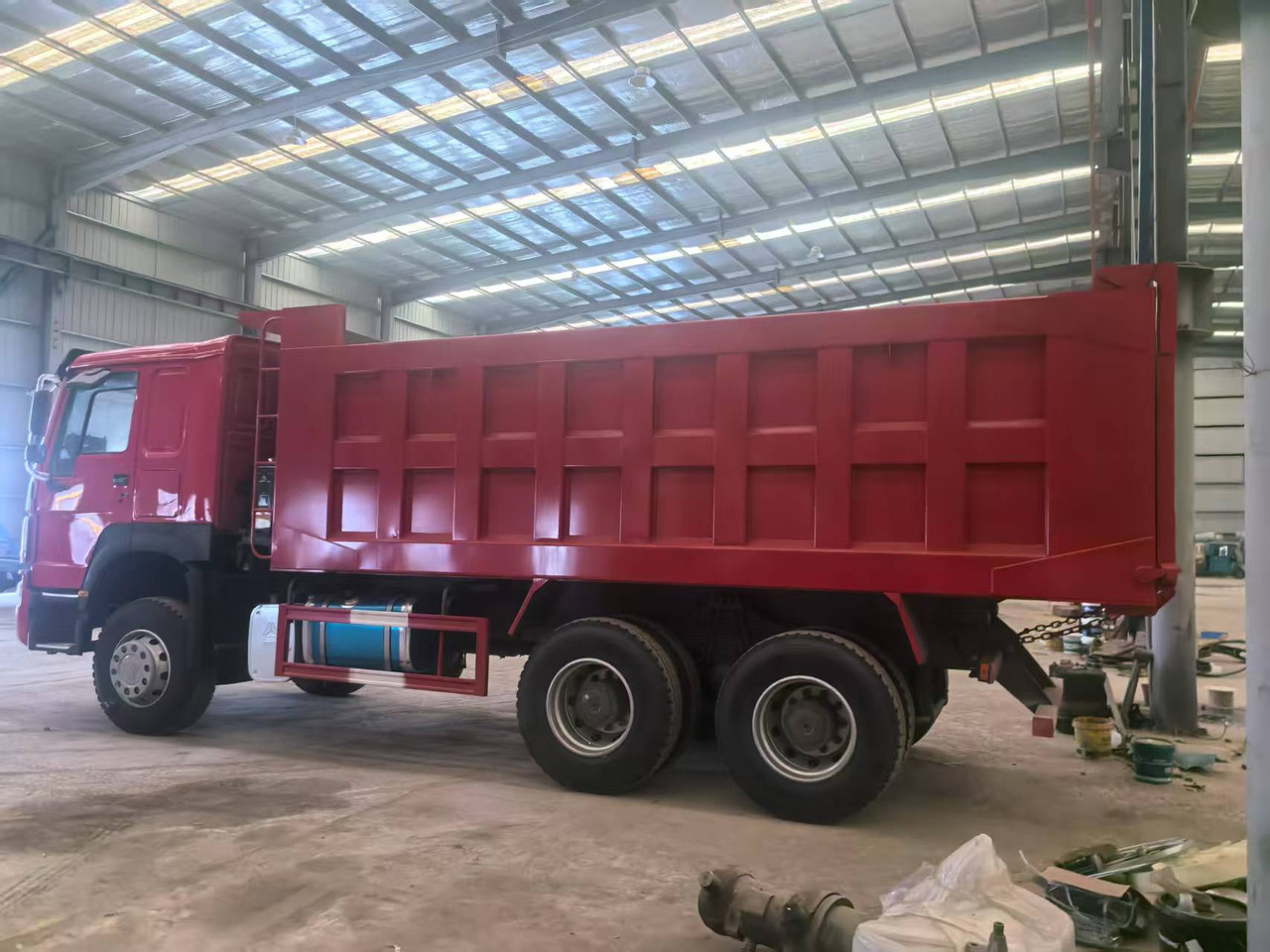 Howo 371 6X4 NEW - Kallurauto: pilt 5 Howo 371 6X4 NEW - Kallurauto: pilt 5