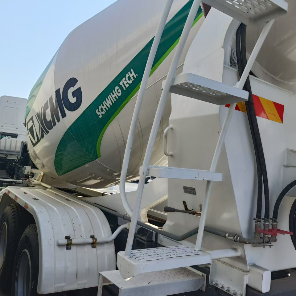 Howo HOWO 371 concrete truck 10CM3 - Autobetoonisegisti: pilt 4 Howo HOWO 371 concrete truck 10CM3 - Autobetoonisegisti: pilt 4
