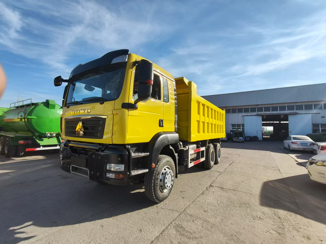 Howo HOWO TX 6X4 Dump Truck - Kallurauto: pilt 1 Howo HOWO TX 6X4 Dump Truck - Kallurauto: pilt 1