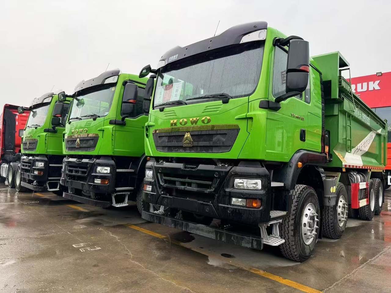 Howo TX460 - Kallurauto, Kraanaga veoauto: pilt 1 Howo TX460 - Kallurauto, Kraanaga veoauto: pilt 1