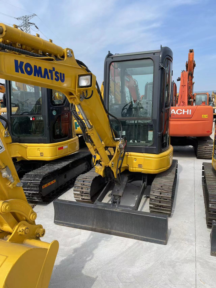 KOMATSU PC30MR-3 - Miniekskavaator: pilt 2 KOMATSU PC30MR-3 - Miniekskavaator: pilt 2