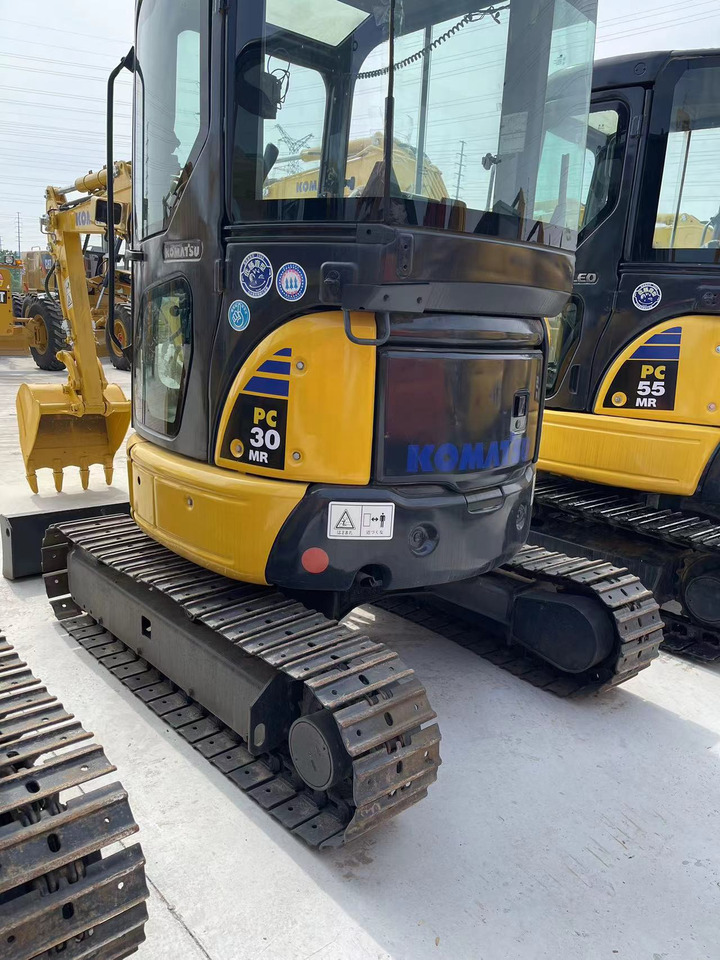 KOMATSU PC30MR-3 - Miniekskavaator: pilt 4 KOMATSU PC30MR-3 - Miniekskavaator: pilt 4