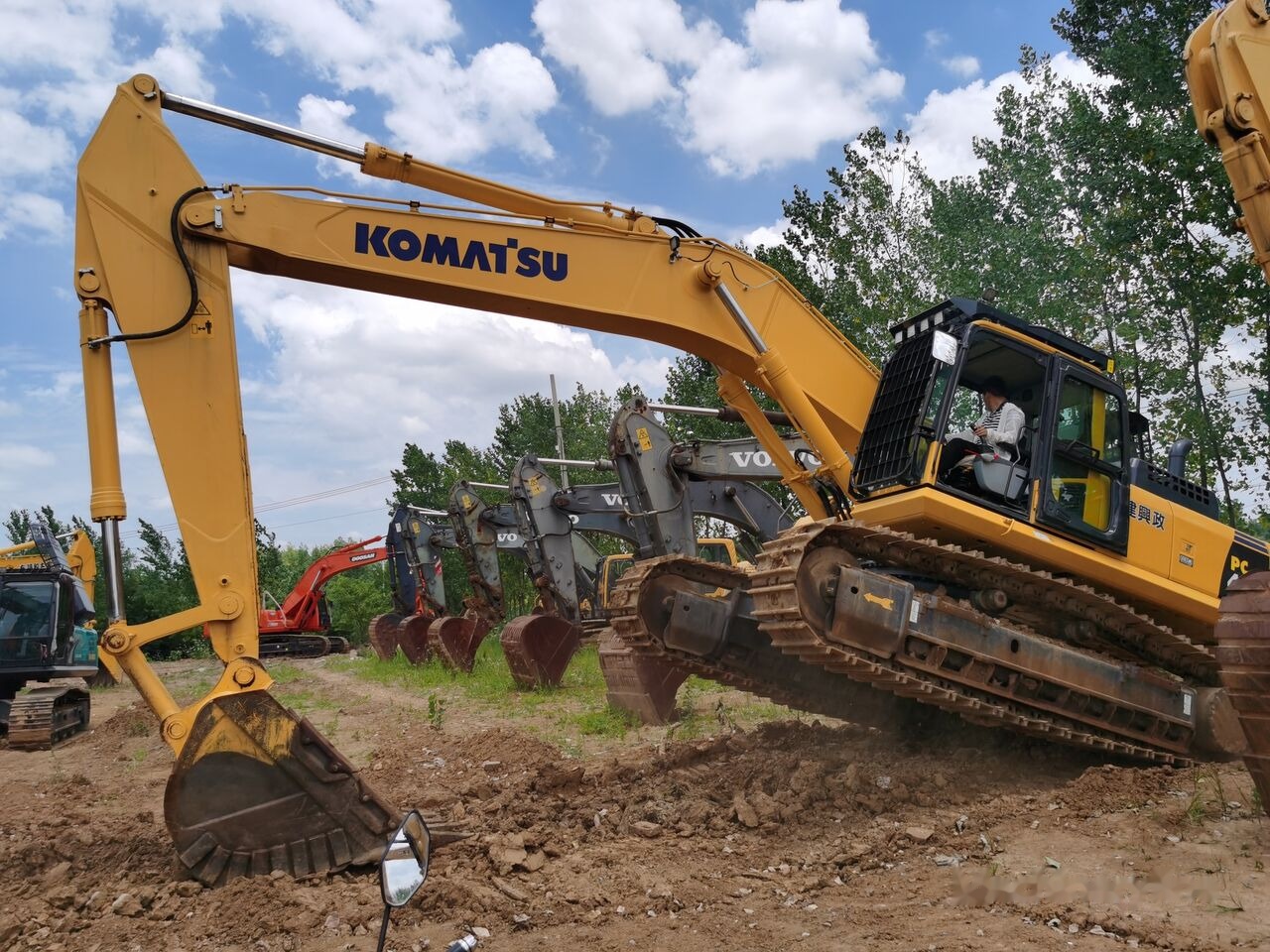 Komatsu PC450-8 - Lintekskavaator: pilt 2 Komatsu PC450-8 - Lintekskavaator: pilt 2
