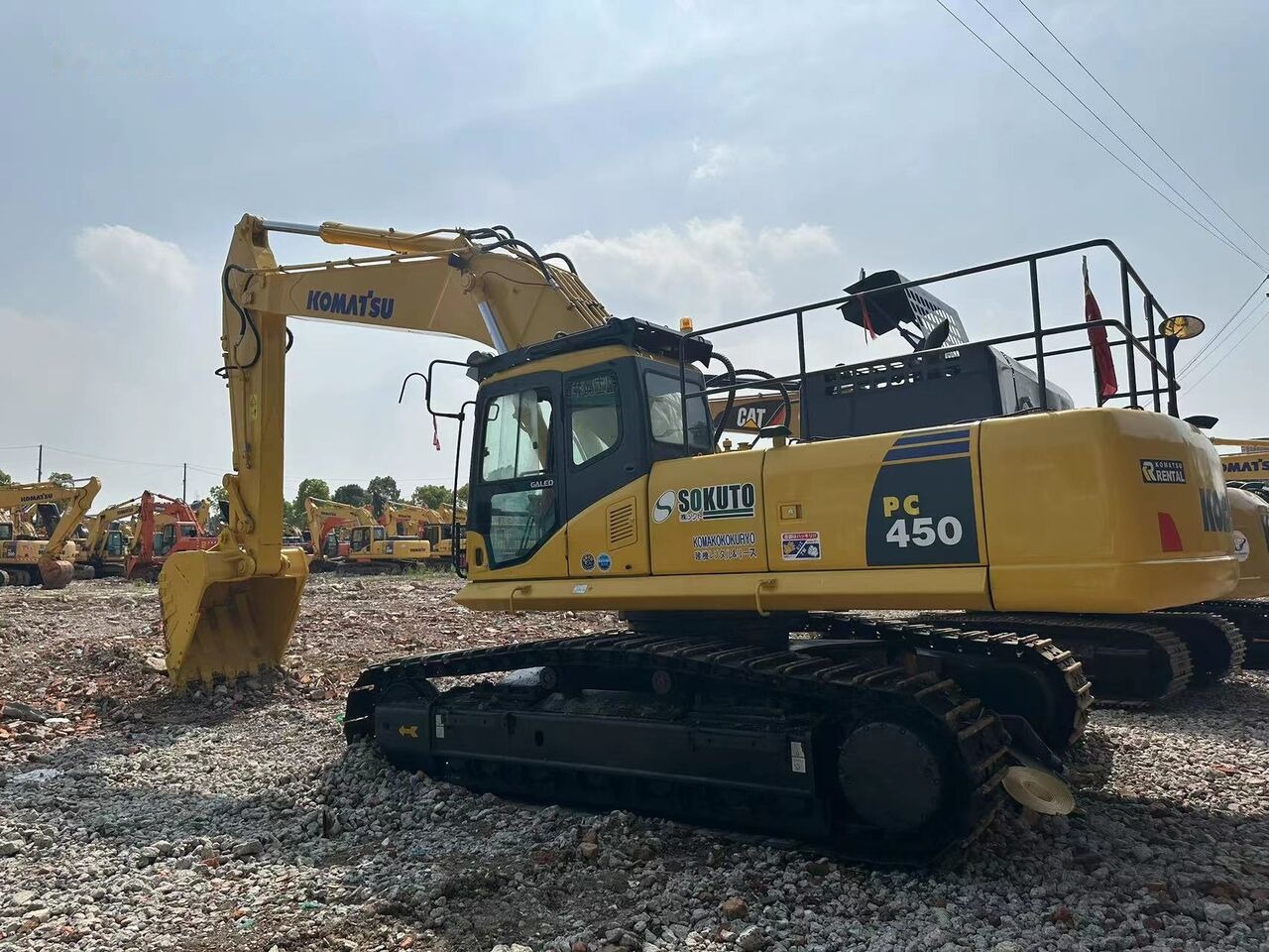 Komatsu PC450 - Lintekskavaator: pilt 3 Komatsu PC450 - Lintekskavaator: pilt 3
