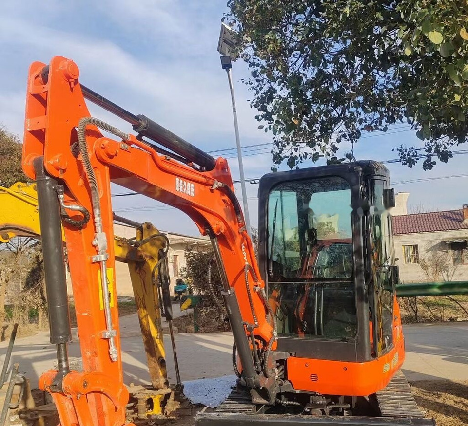 Kubota U30 - Miniekskavaator: pilt 3 Kubota U30 - Miniekskavaator: pilt 3