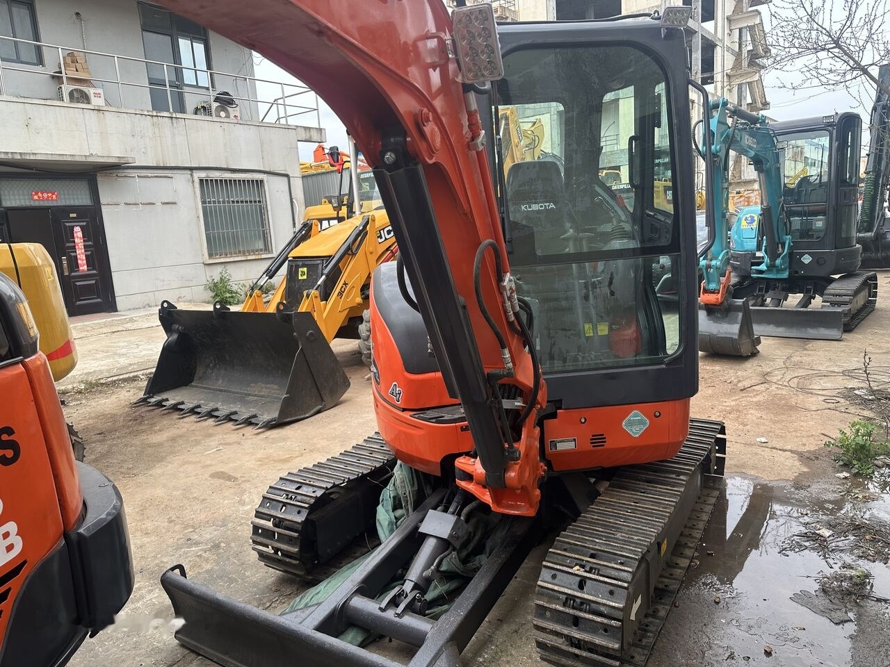 Kubota U35 - Miniekskavaator: pilt 4 Kubota U35 - Miniekskavaator: pilt 4