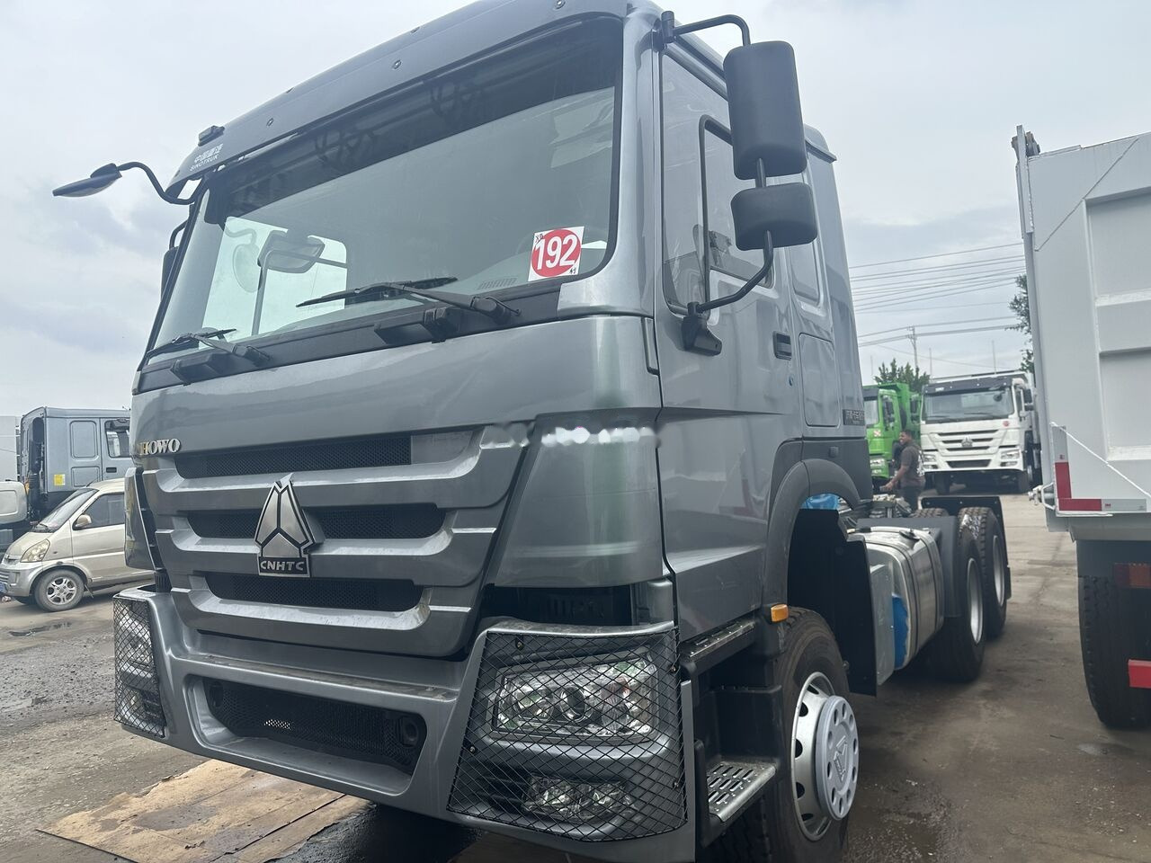 Howo  - Sadulveok: pilt 3 Howo  - Sadulveok: pilt 3