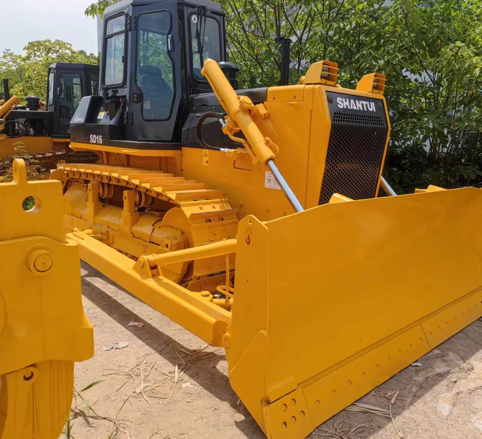 Shantui SD16 - Buldooser: pilt 2 Shantui SD16 - Buldooser: pilt 2