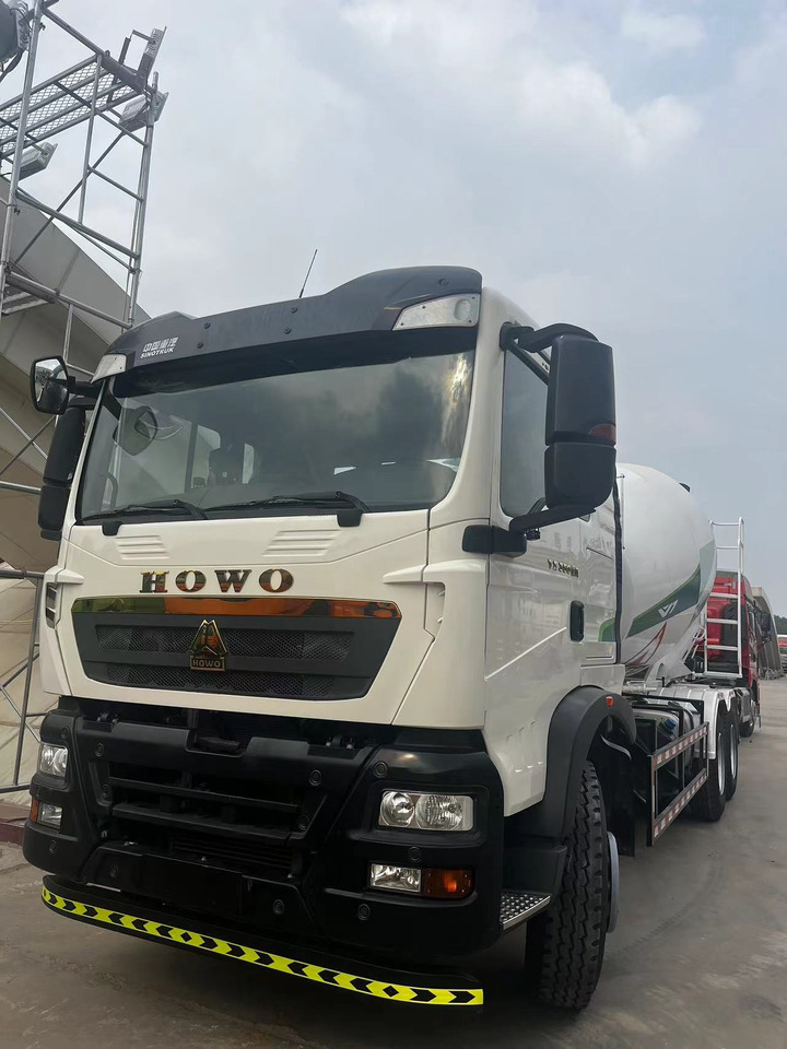 Sinotruk Howo TX350 Mixer truck - Autobetoonisegisti: pilt 4 Sinotruk Howo TX350 Mixer truck - Autobetoonisegisti: pilt 4