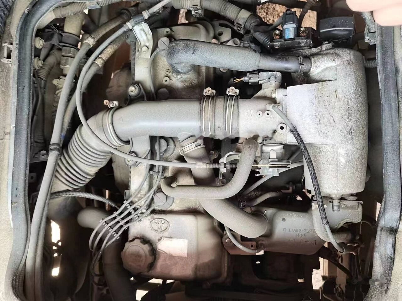 Toyota Coaster - Linnaliini buss: pilt 2 Toyota Coaster - Linnaliini buss: pilt 2