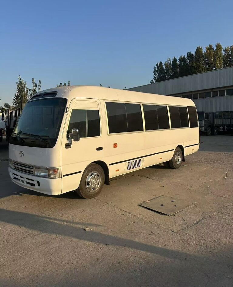 Toyota Coaster - Maakonnaliini buss: pilt 5 Toyota Coaster - Maakonnaliini buss: pilt 5