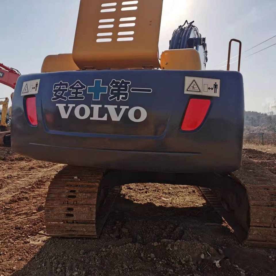 Volvo EC210BLC - Lintekskavaator: pilt 3 Volvo EC210BLC - Lintekskavaator: pilt 3