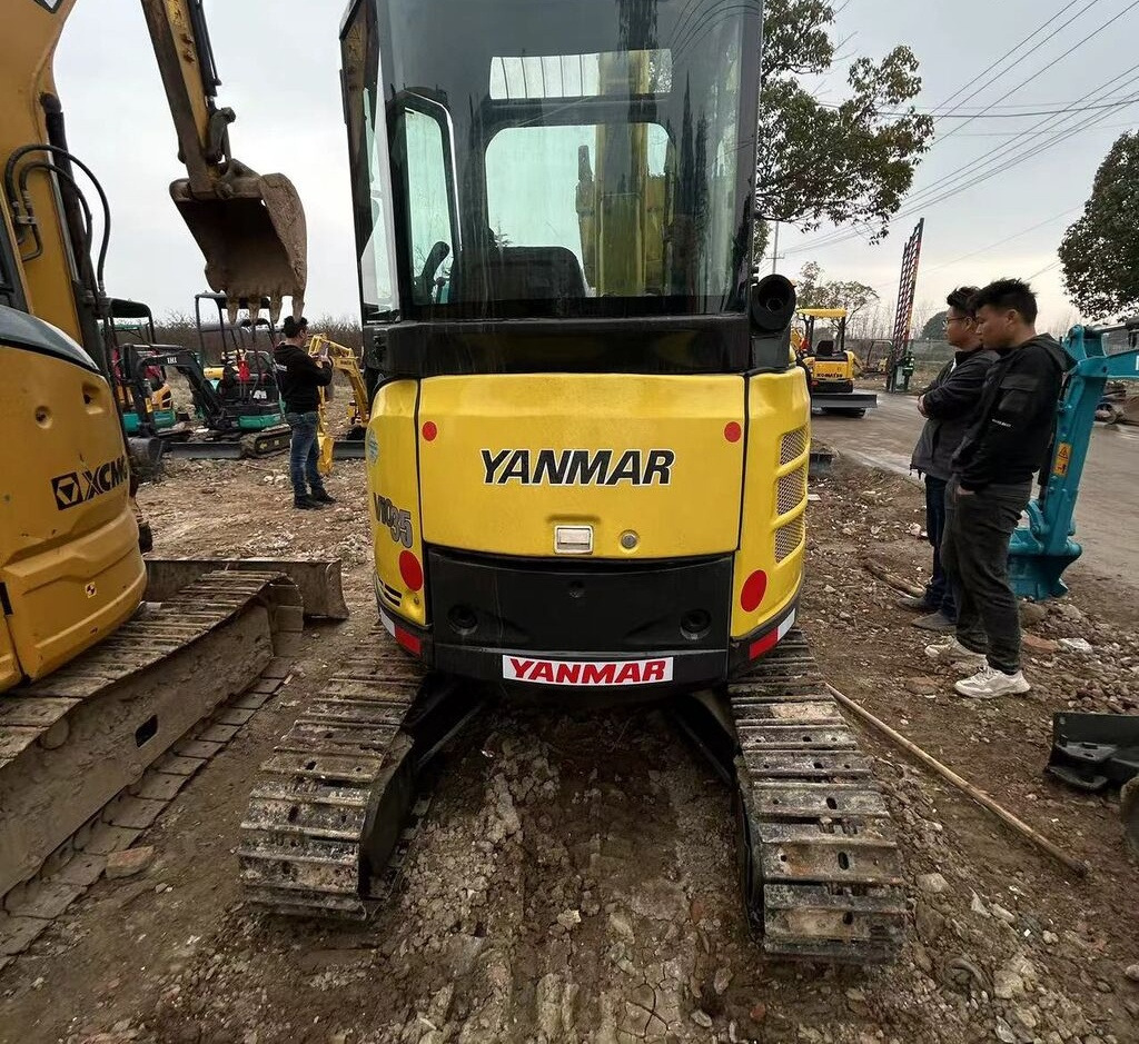 Yanmar VIO35 - Miniekskavaator: pilt 4 Yanmar VIO35 - Miniekskavaator: pilt 4