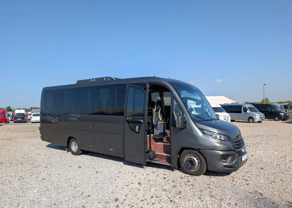 Iveco Daily 70C21 - Väikebuss, Mikrobuss: pilt 2 Iveco Daily 70C21 - Väikebuss, Mikrobuss: pilt 2