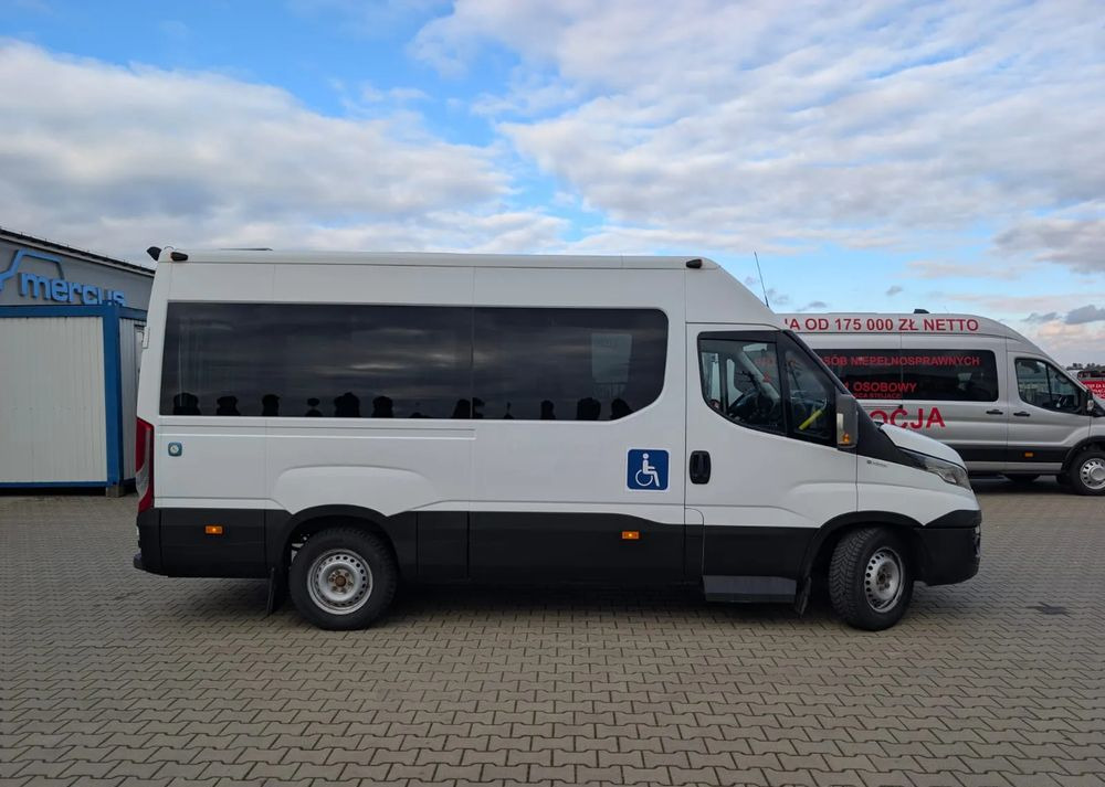 Iveco Daily - Väikebuss, Mikrobuss: pilt 2 Iveco Daily - Väikebuss, Mikrobuss: pilt 2