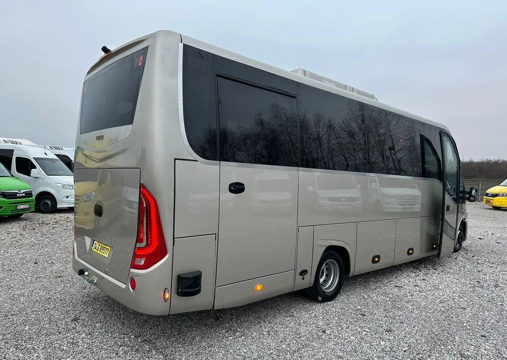 Iveco Daily - Väikebuss, Mikrobuss: pilt 3 Iveco Daily - Väikebuss, Mikrobuss: pilt 3