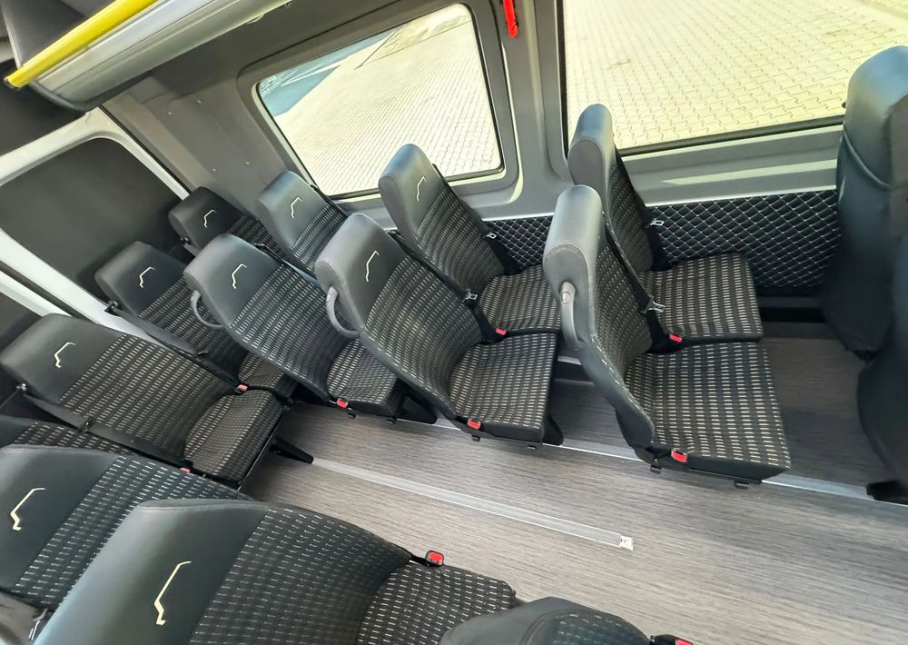 Uus Väikebuss, Mikrobuss Mercedes-Benz Sprinter 517: pilt 21 Uus Väikebuss, Mikrobuss Mercedes-Benz Sprinter 517: pilt 21