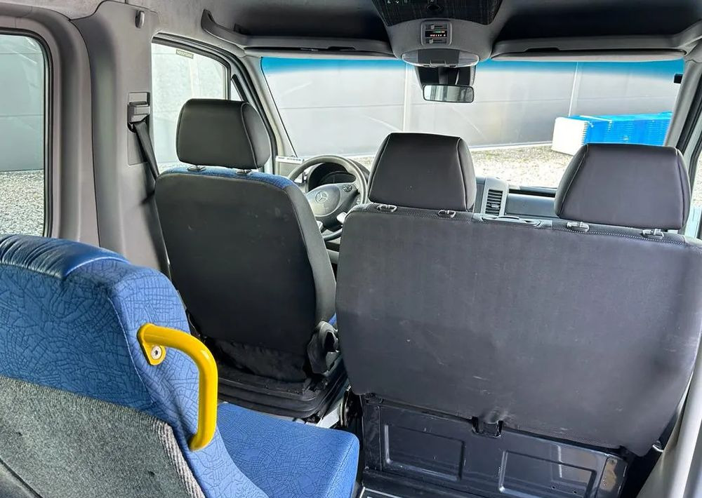 Väikebuss, Mikrobuss Mercedes-Benz Sprinter 519: pilt 12