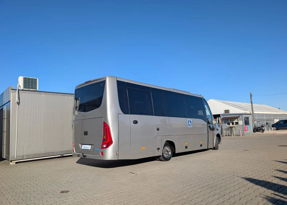 Mercedes-Benz Sprinter 519 - Väikebuss, Mikrobuss: pilt 3 Mercedes-Benz Sprinter 519 - Väikebuss, Mikrobuss: pilt 3