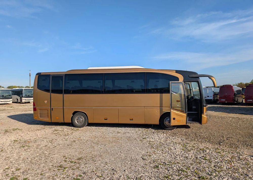 Mercedes-Benz Tourino - Kaugsõidu buss: pilt 3 Mercedes-Benz Tourino - Kaugsõidu buss: pilt 3