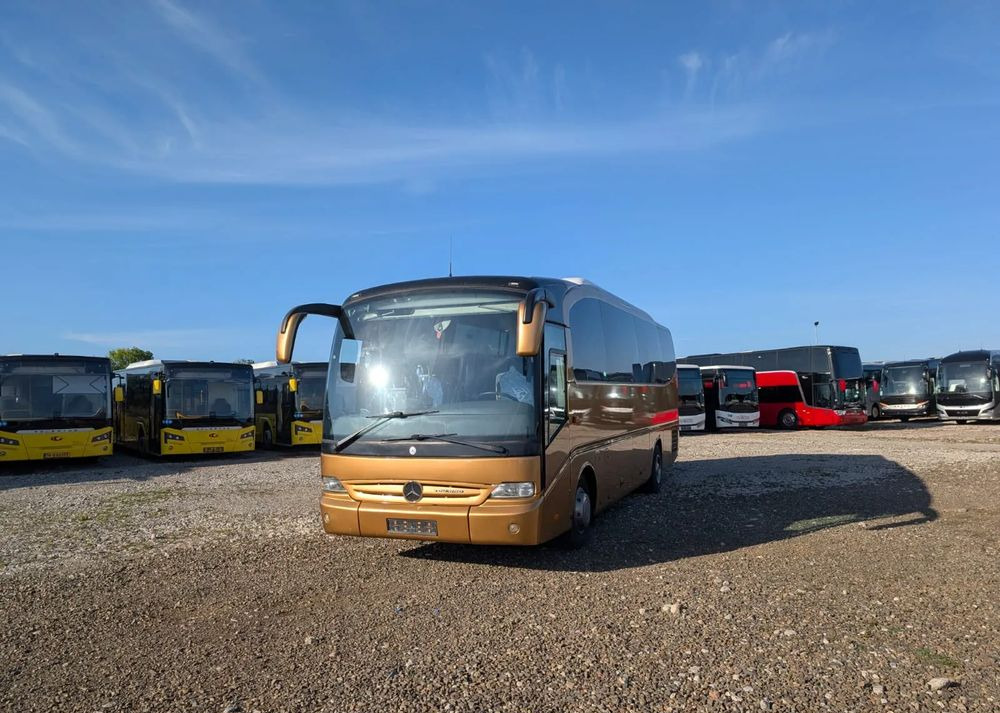 Kaugsõidu buss Mercedes-Benz Tourino: pilt 12