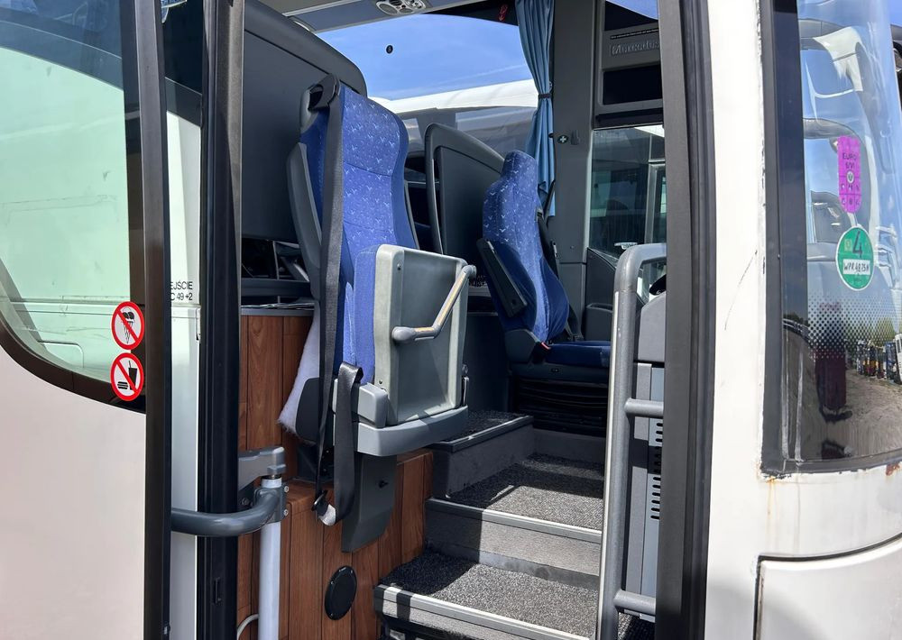 Kaugsõidu buss Mercedes-Benz Tourismo: pilt 14