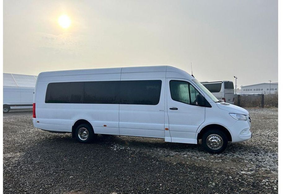 Mercedes-Benz V6 , 24 + 4 osobowy , Turystyczny - Väikebuss, Mikrobuss: pilt 3 Mercedes-Benz V6 , 24 + 4 osobowy , Turystyczny - Väikebuss, Mikrobuss: pilt 3