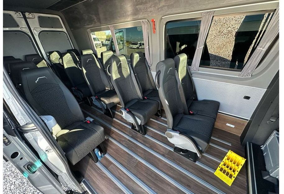 Väikebuss, Elektribuss Mercedes-Benz eSprinter: pilt 16