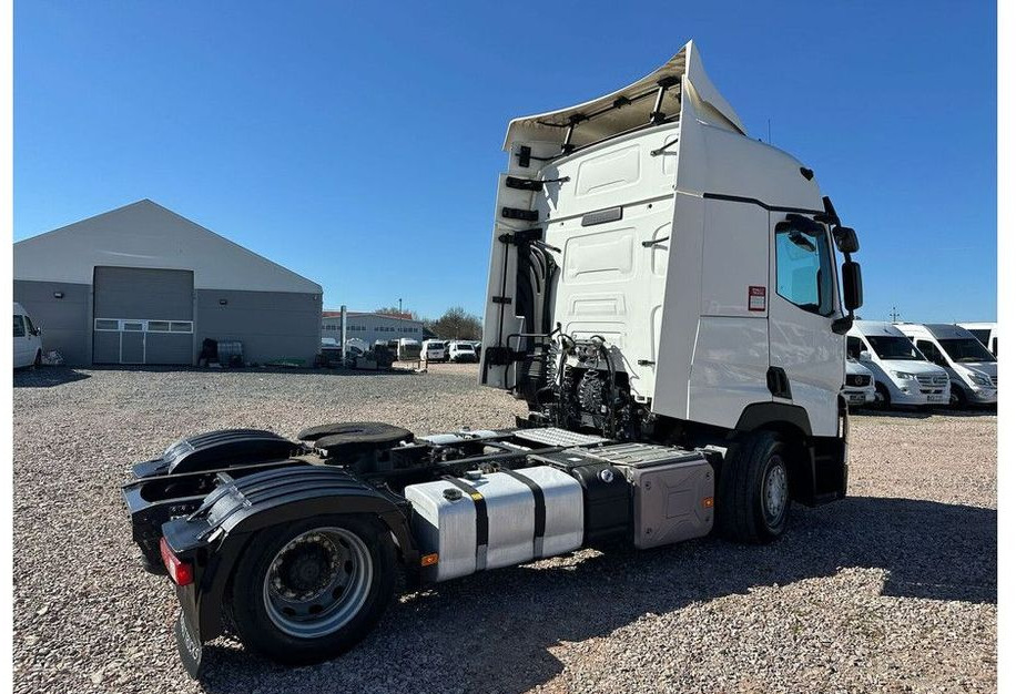 Renault T440 - Sadulveok: pilt 4 Renault T440 - Sadulveok: pilt 4