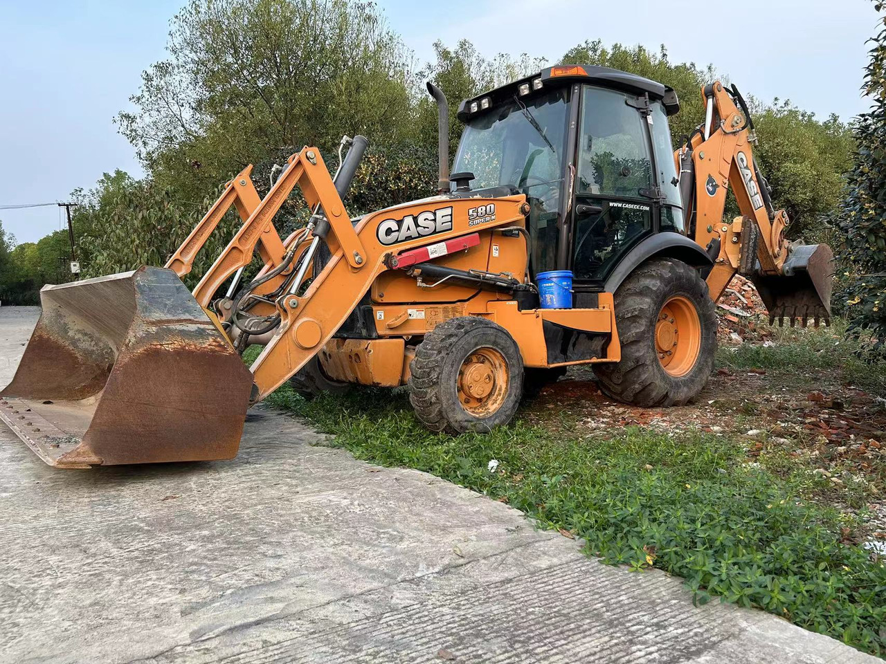 CASE 580 SUPPER N - Ekskavaator-laadur: pilt 1 CASE 580 SUPPER N - Ekskavaator-laadur: pilt 1