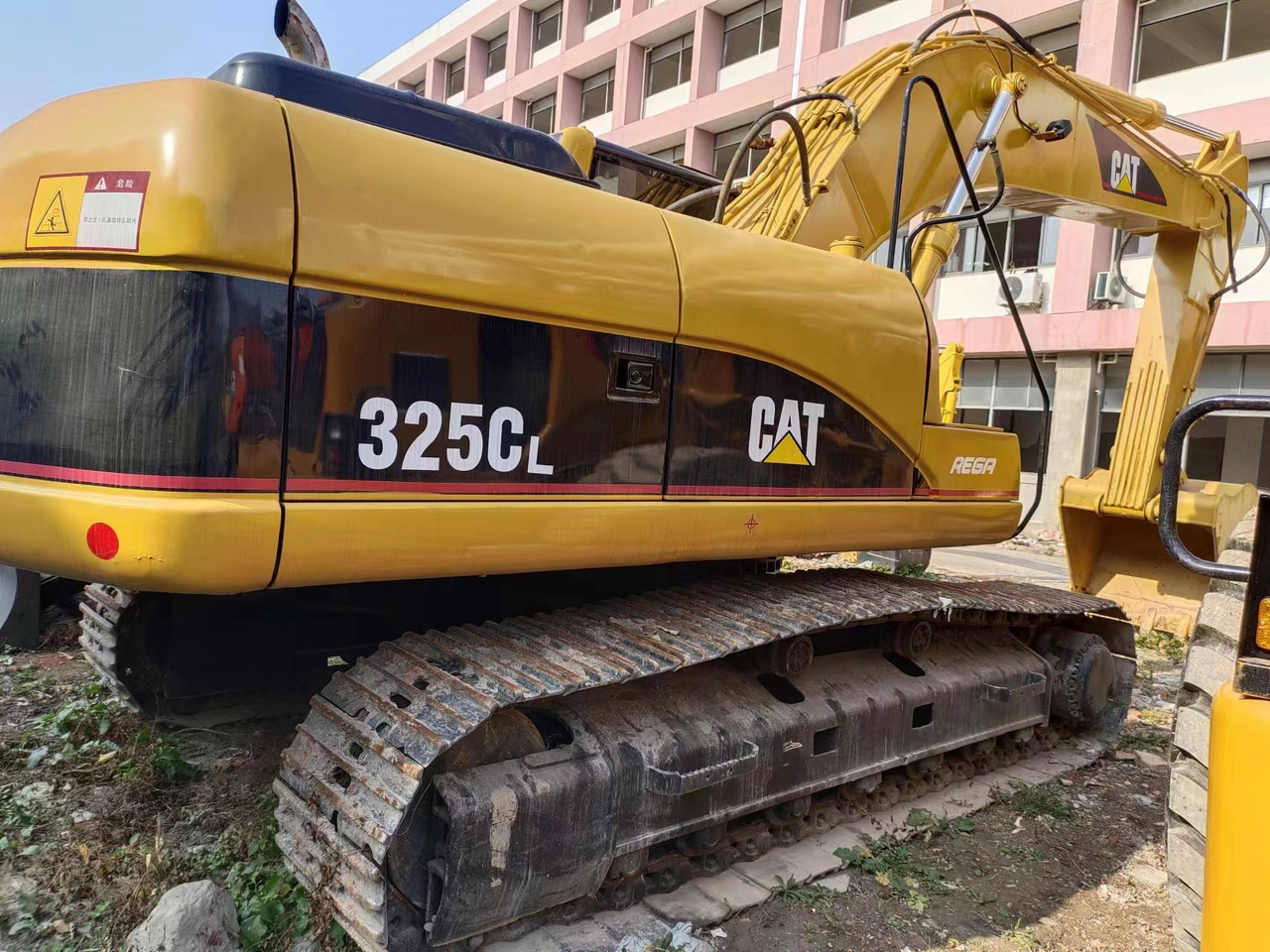 CAT 325CL - Lintekskavaator: pilt 1 CAT 325CL - Lintekskavaator: pilt 1