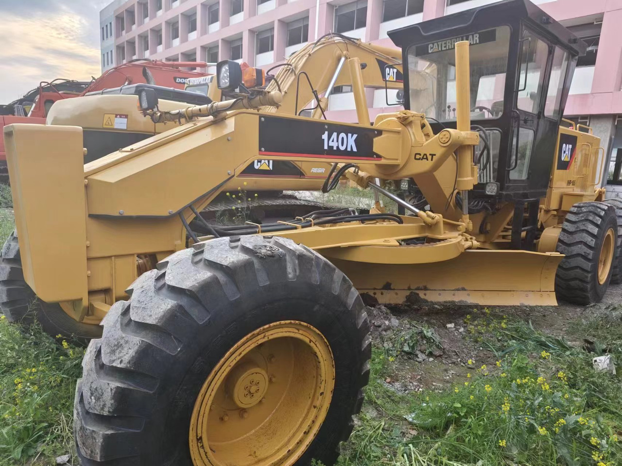 CATERPILLAR 140k - Teehöövel: pilt 2 CATERPILLAR 140k - Teehöövel: pilt 2