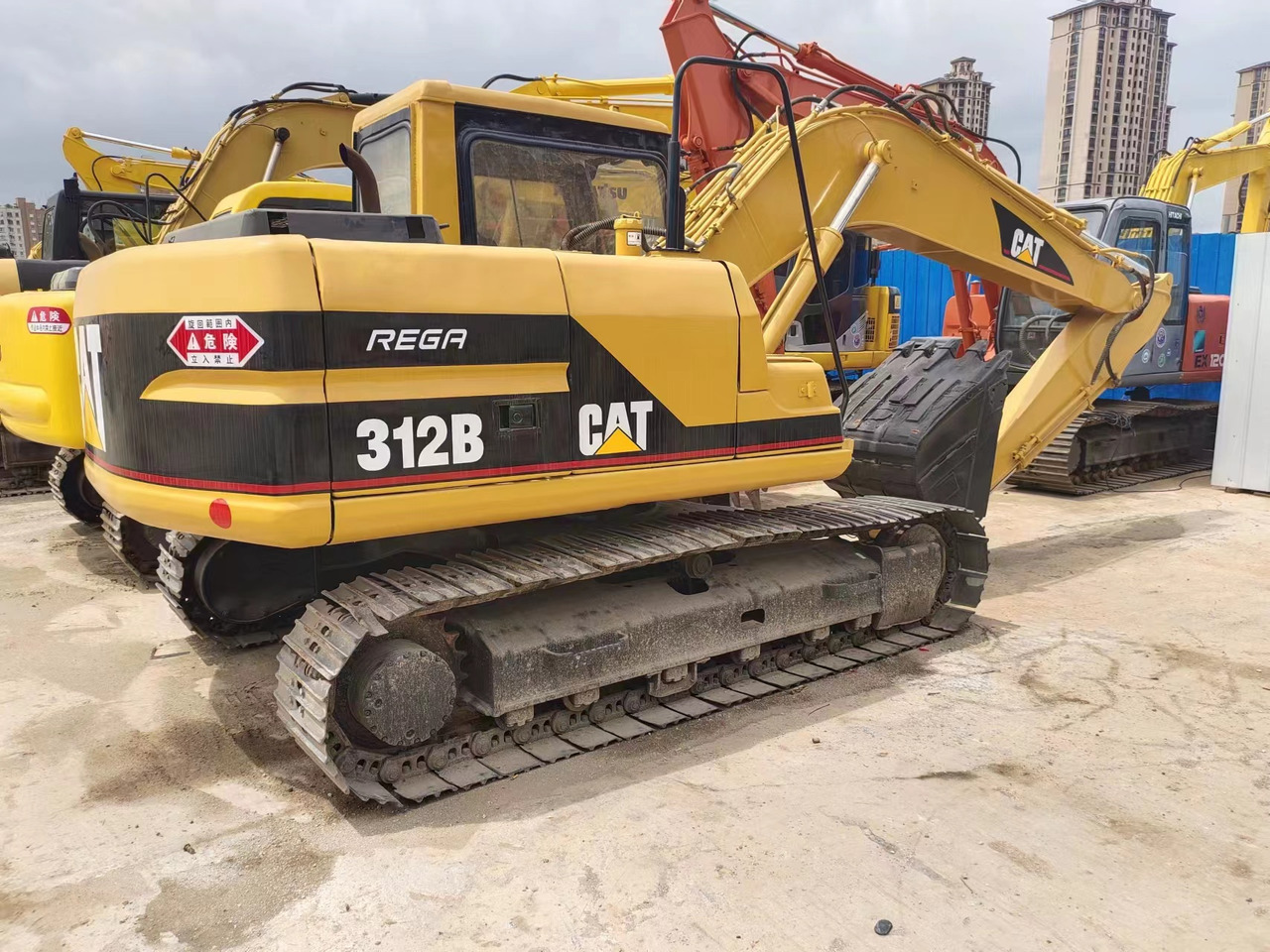 CATERPILLAR 312B - Lintekskavaator: pilt 1 CATERPILLAR 312B - Lintekskavaator: pilt 1