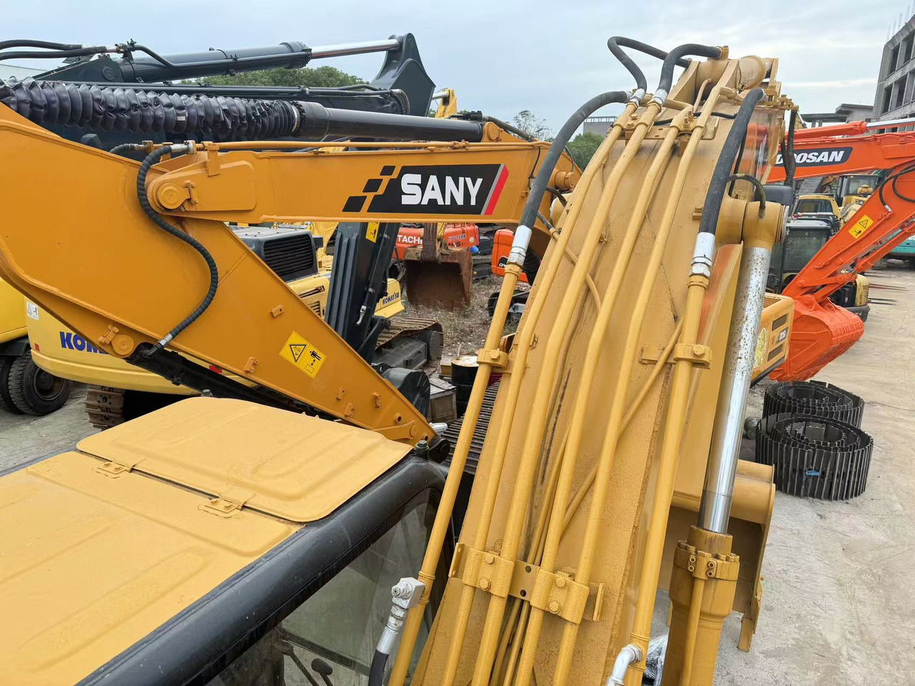 CATERPILLAR 320C - Lintekskavaator: pilt 4 CATERPILLAR 320C - Lintekskavaator: pilt 4