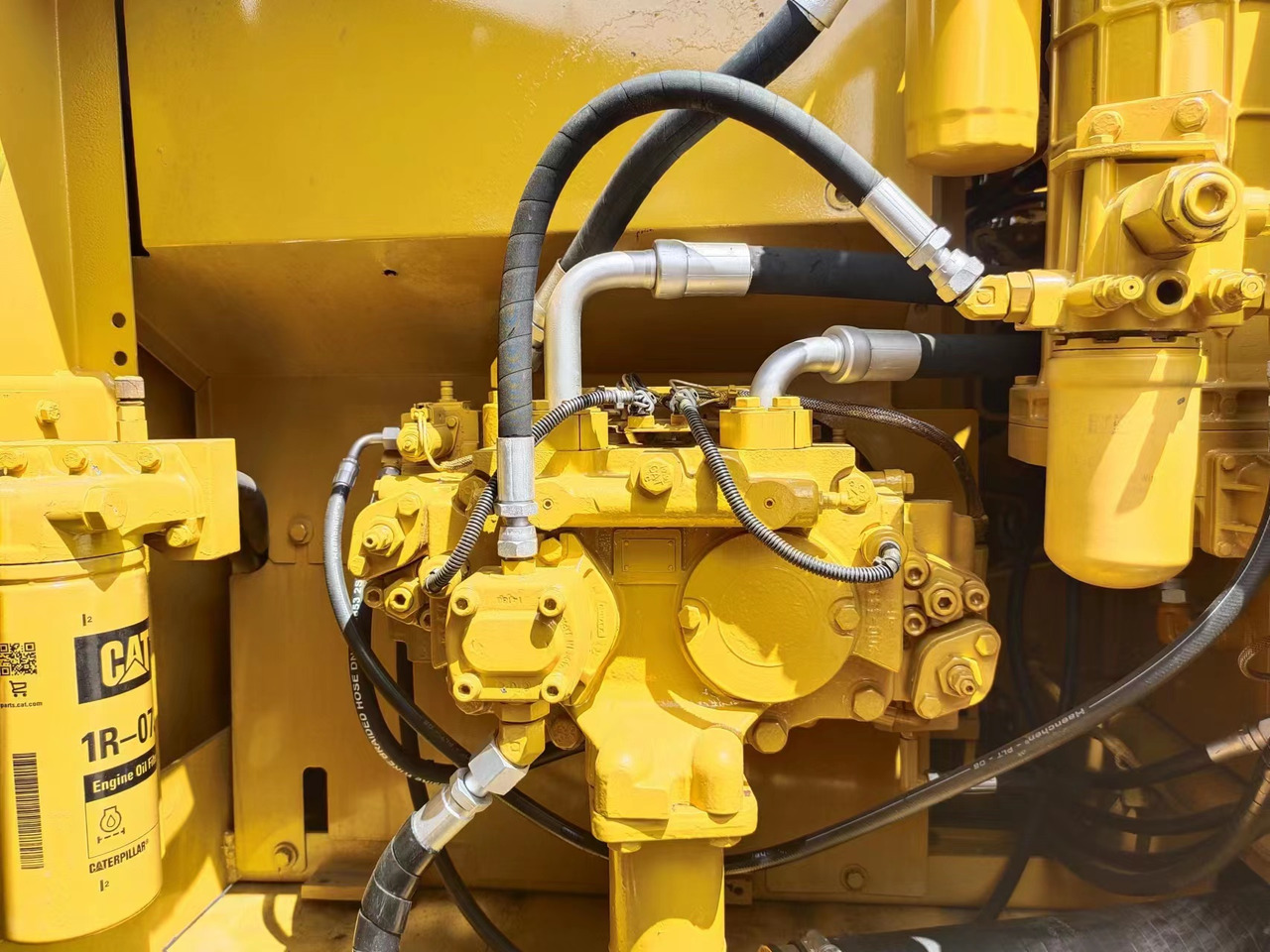 Lintekskavaator CATERPILLAR 320D: pilt 6