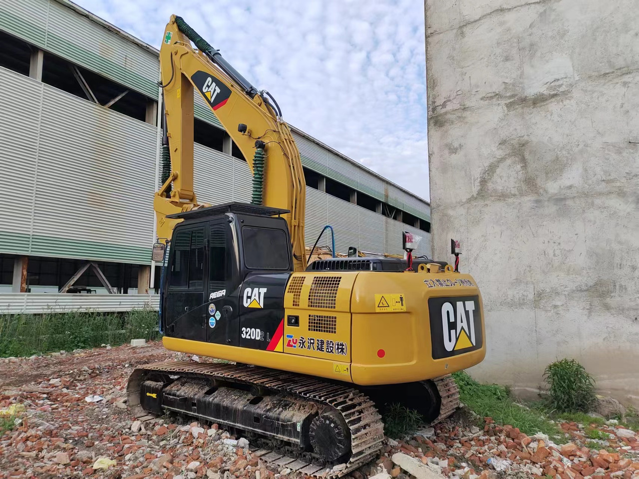 CATERPILLAR 320D2L CAT 320D - Lintekskavaator: pilt 1 CATERPILLAR 320D2L CAT 320D - Lintekskavaator: pilt 1