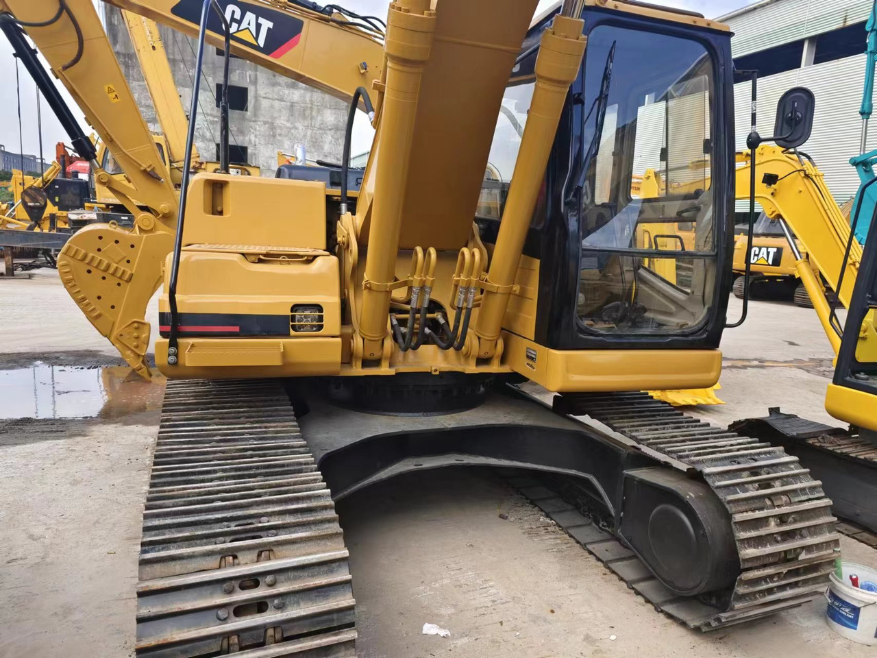 CATERPILLAR CAT 320BL - Lintekskavaator: pilt 2 CATERPILLAR CAT 320BL - Lintekskavaator: pilt 2
