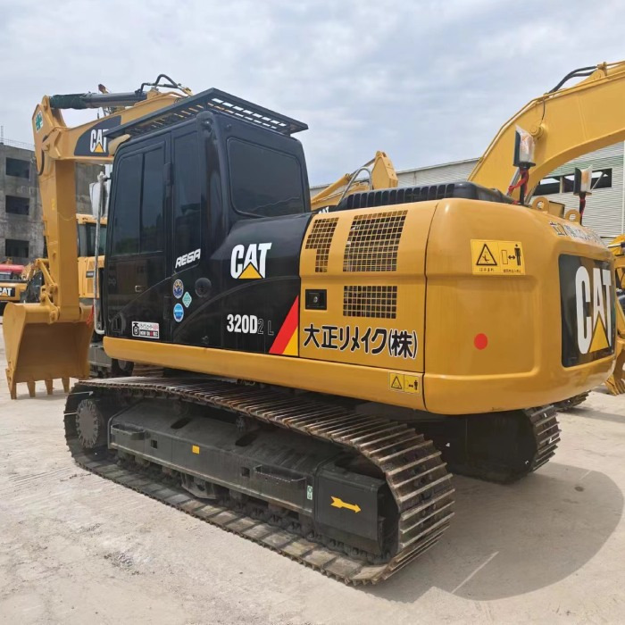 CATERPILLAR CAT 320DL Japan caterpillar brand new - Lintekskavaator: pilt 3 CATERPILLAR CAT 320DL Japan caterpillar brand new - Lintekskavaator: pilt 3