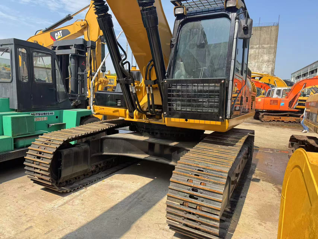 Lintekskavaator CATERPILLAR CAT 336 336D2: pilt 8