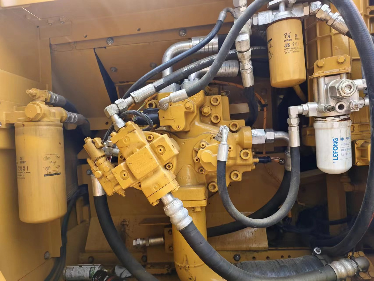 CATERPILLAR CAT 336D2L 336D - Lintekskavaator: pilt 5 CATERPILLAR CAT 336D2L 336D - Lintekskavaator: pilt 5