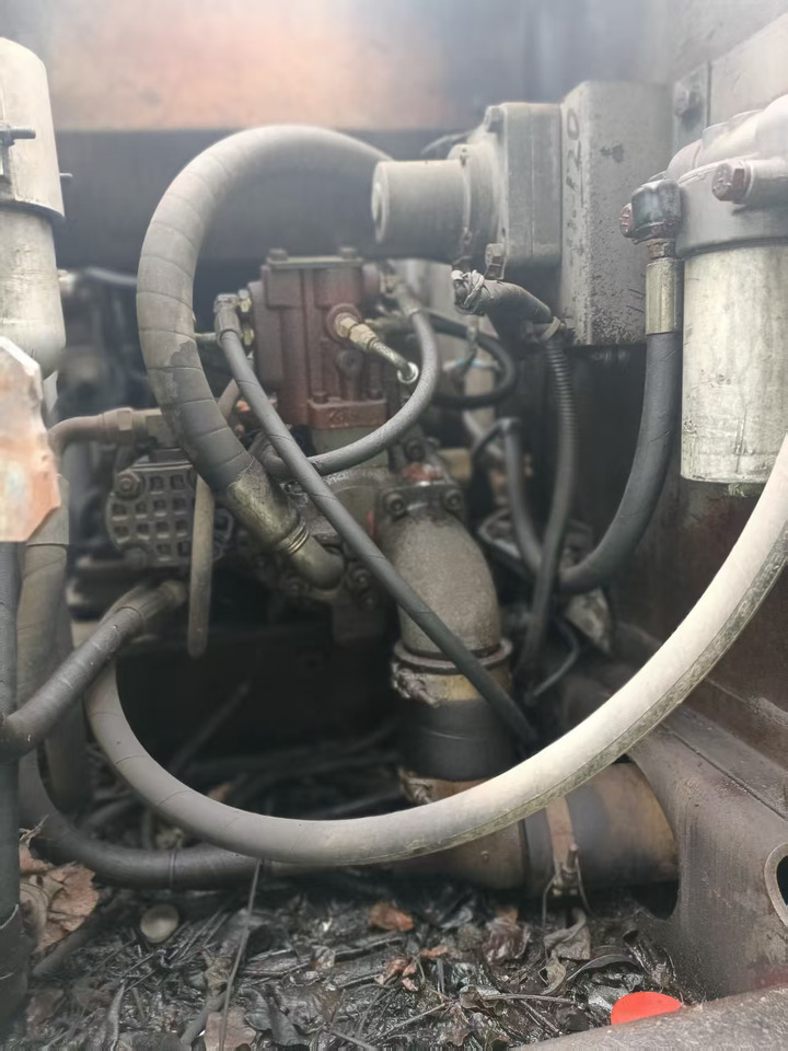 HITACHI EX100WD-2 - Ratastel ekskavaator: pilt 5 HITACHI EX100WD-2 - Ratastel ekskavaator: pilt 5