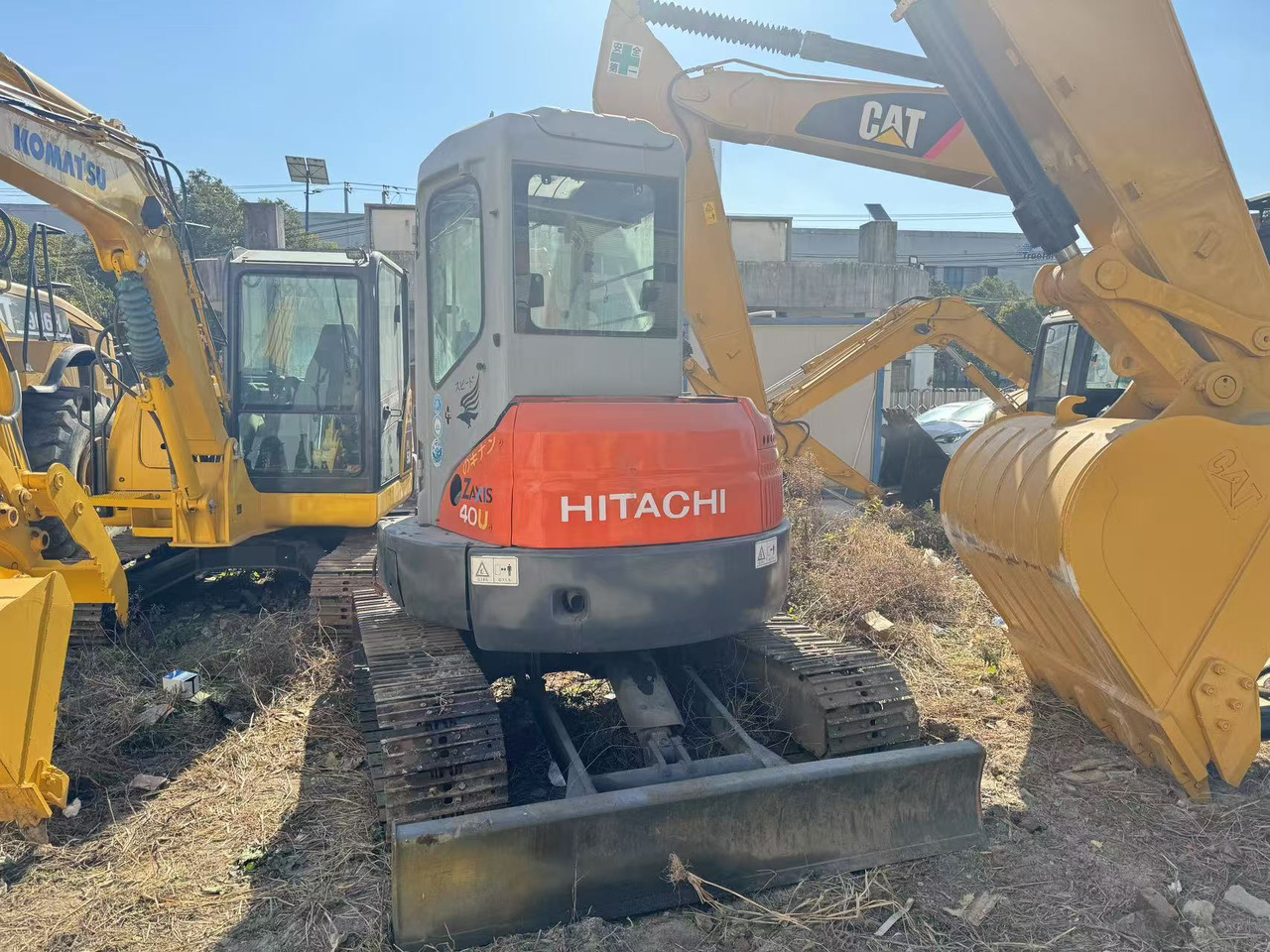 HITACHI ZX40U - Miniekskavaator: pilt 2 HITACHI ZX40U - Miniekskavaator: pilt 2