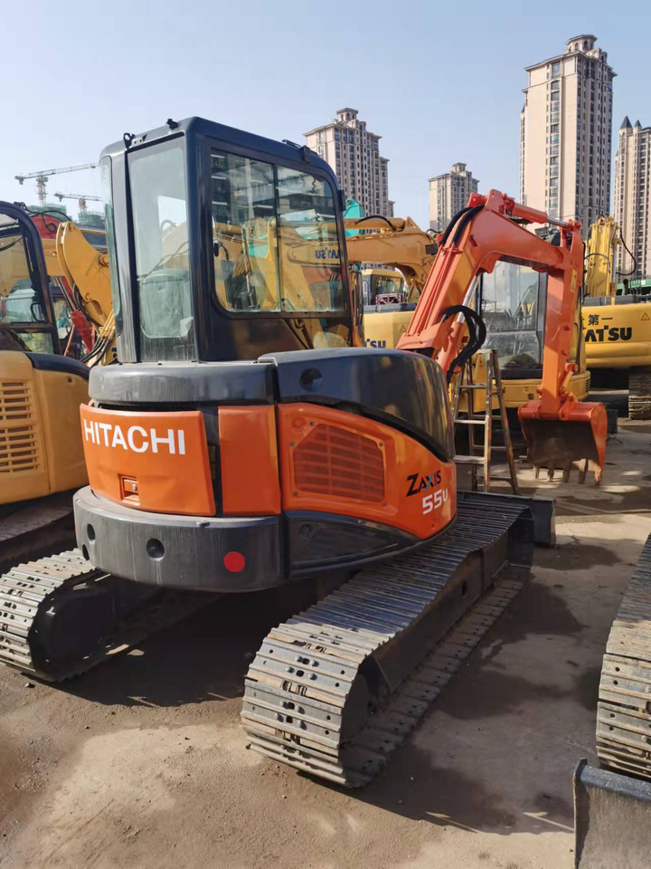 HITACHI ZX55 - Miniekskavaator: pilt 3 HITACHI ZX55 - Miniekskavaator: pilt 3