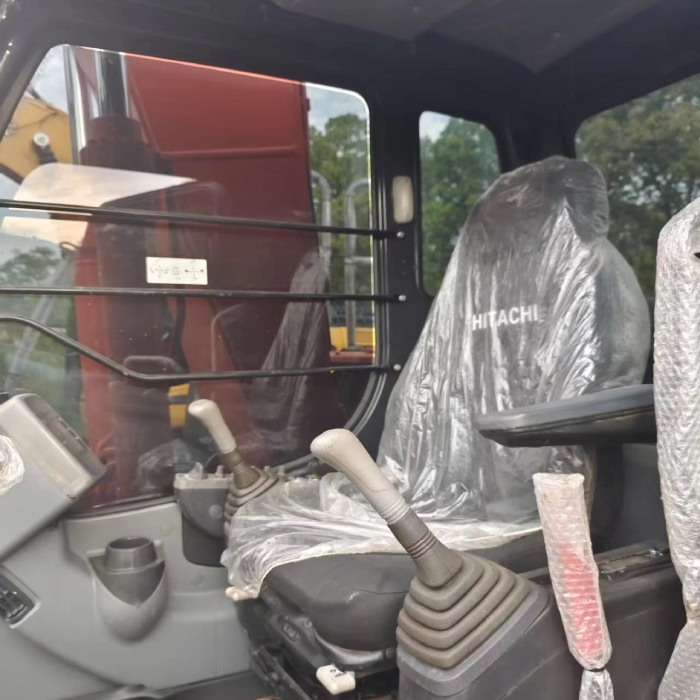 HITACHI zx120 - Lintekskavaator: pilt 5 HITACHI zx120 - Lintekskavaator: pilt 5