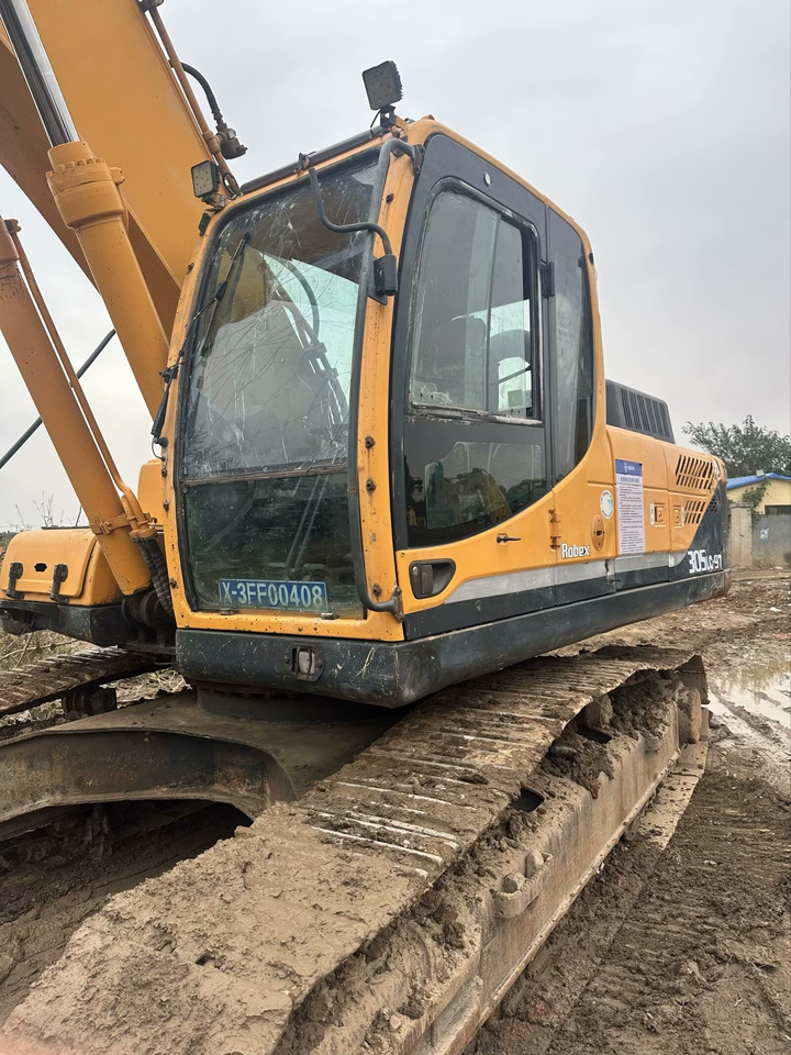 HYUNDAI R305LC-9T - Lintekskavaator: pilt 4 HYUNDAI R305LC-9T - Lintekskavaator: pilt 4